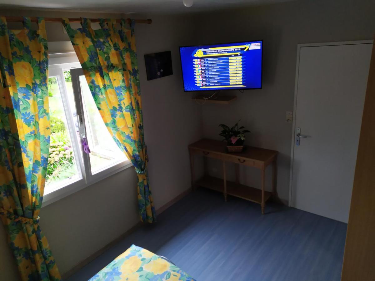 Chambres Le Mans 24 Heures 阿纳齐 外观 照片
